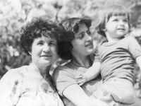 Eugen Hoanca - Mom, grandma and myself